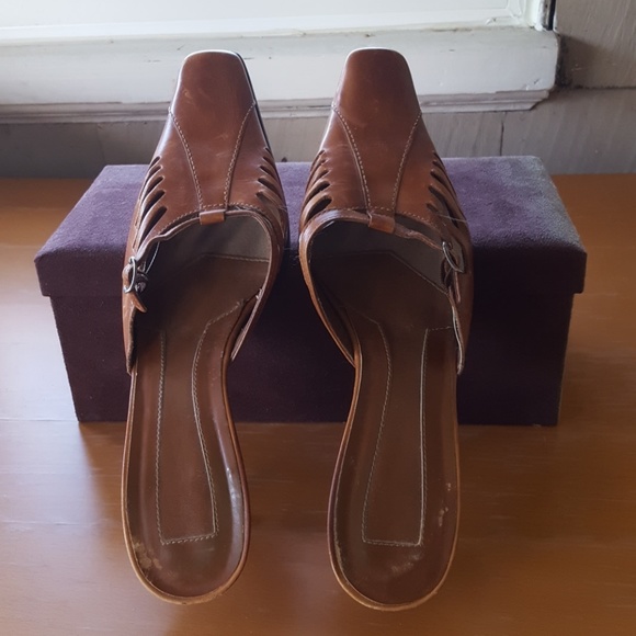 Shoes - Picture 4 of 7